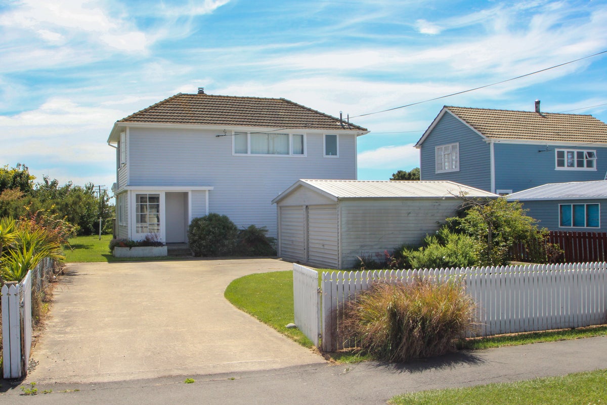 20 Arundel Street, Oamaru North, Oamaru - Carousel 17