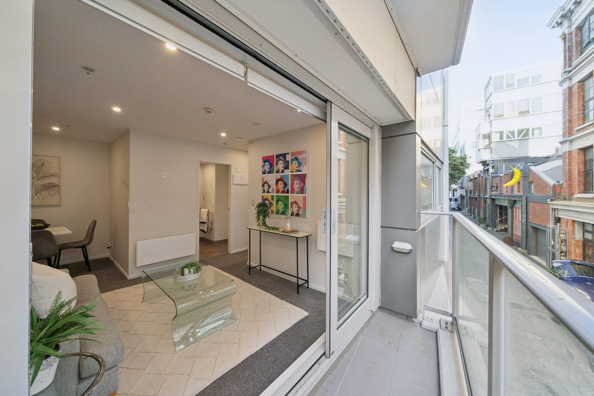 121/74 Taranaki Street, Te Aro, Wellington, Wellington - Carousel 1