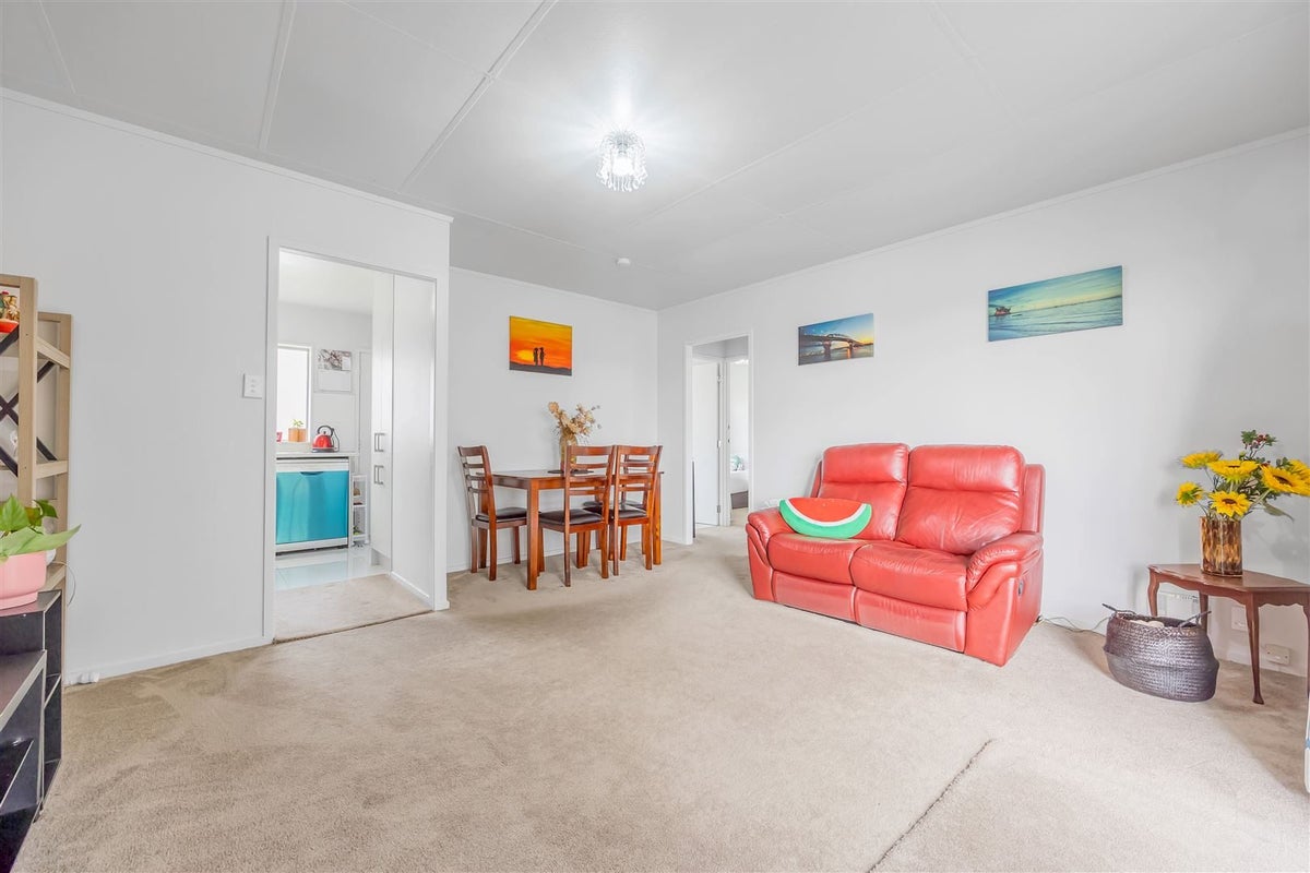 5/98 Birkdale Road, Birkdale, Auckland - Carousel 2