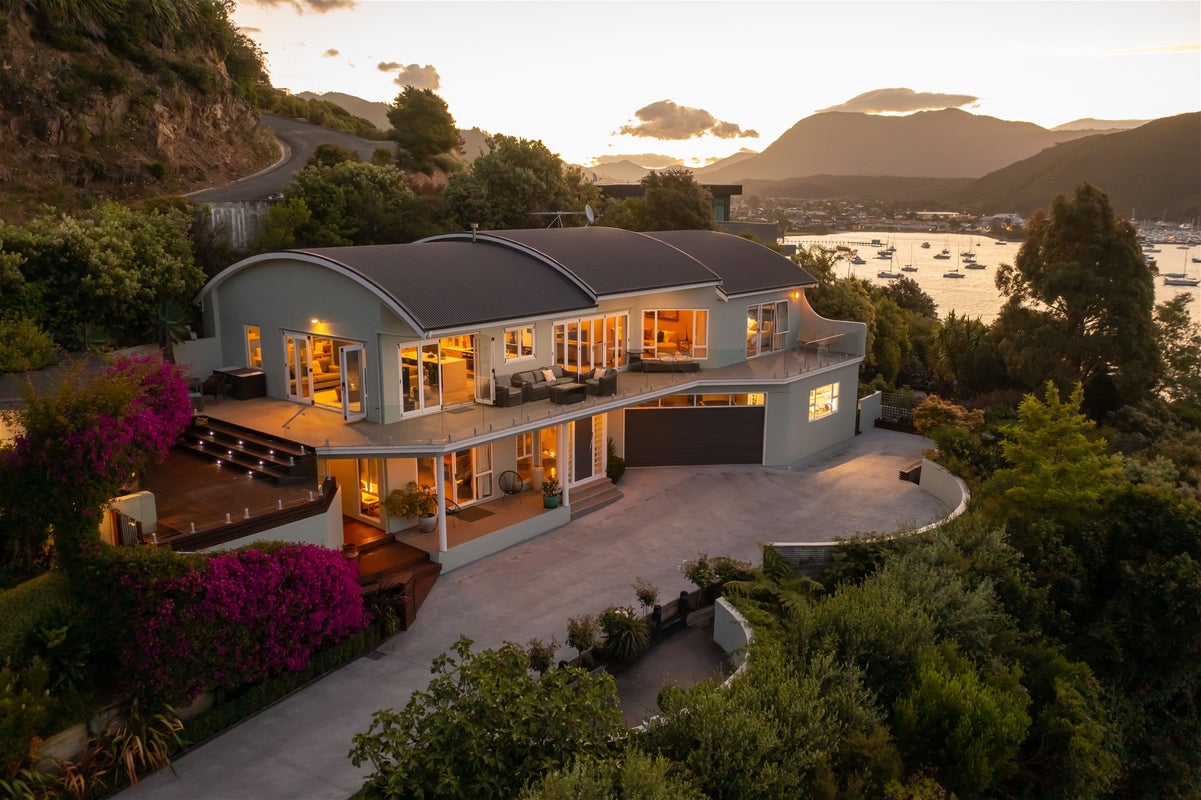2 Marina View Estate, Waikawa, Picton - Carousel 3