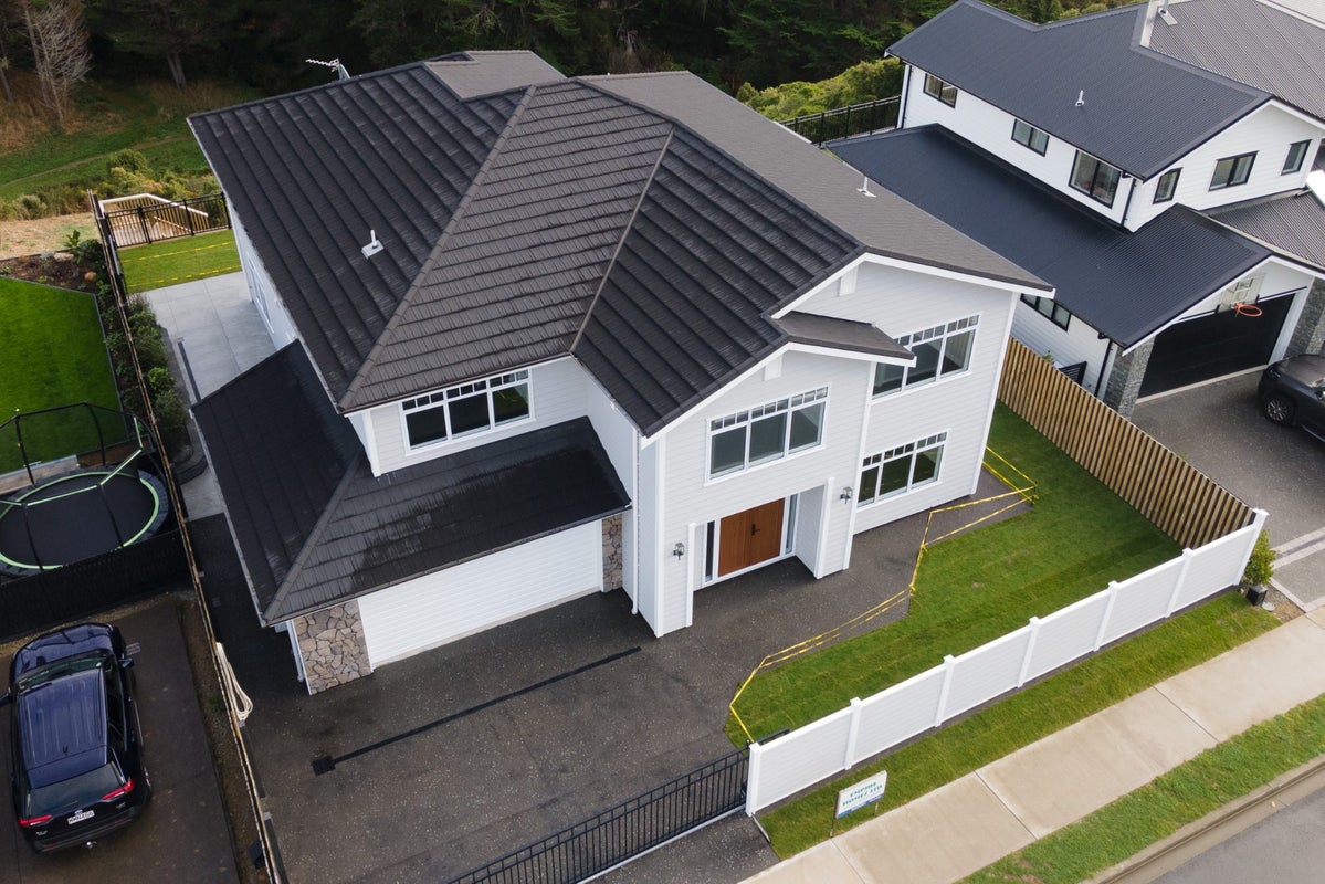 28 Farnworth Terrace, Churton Park, Wellington - Carousel 2