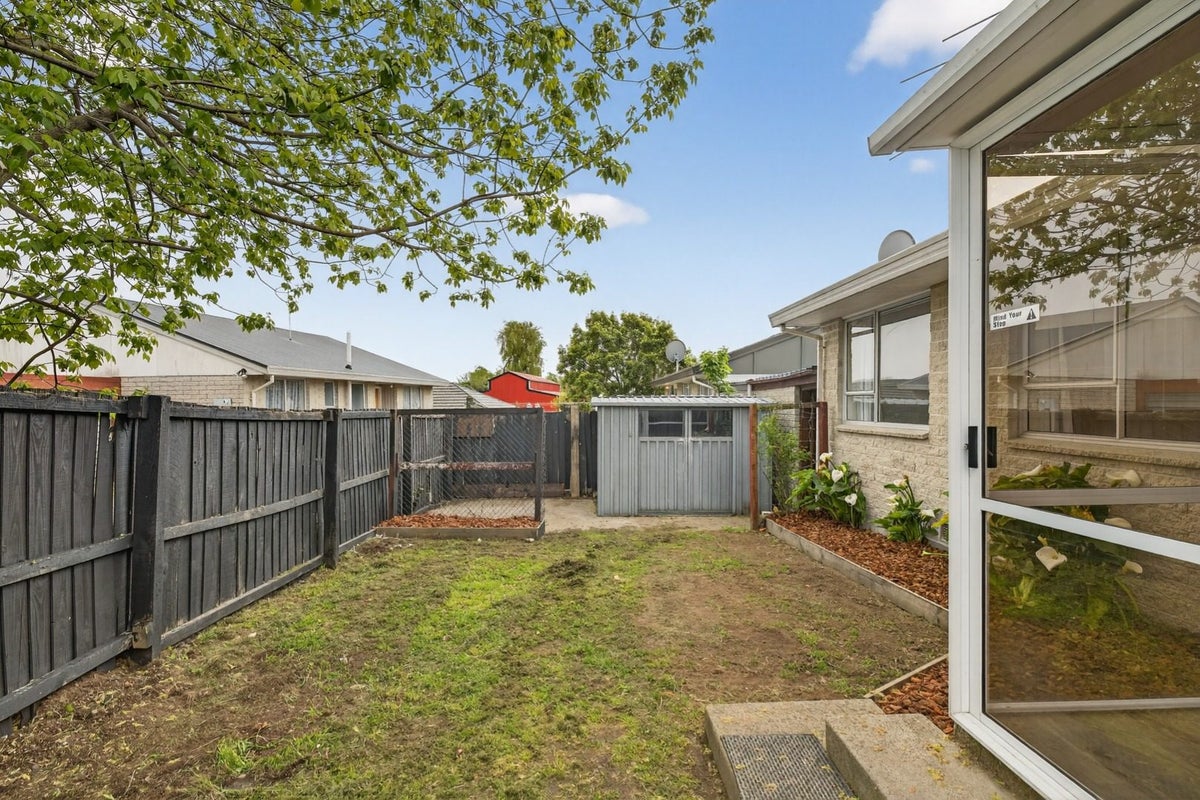 1/72A Cuffs Road, Wainoni, Christchurch - Carousel 14