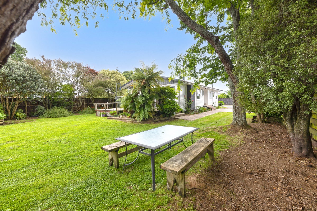 9 Swift Place, Leamington, Cambridge - Carousel 1