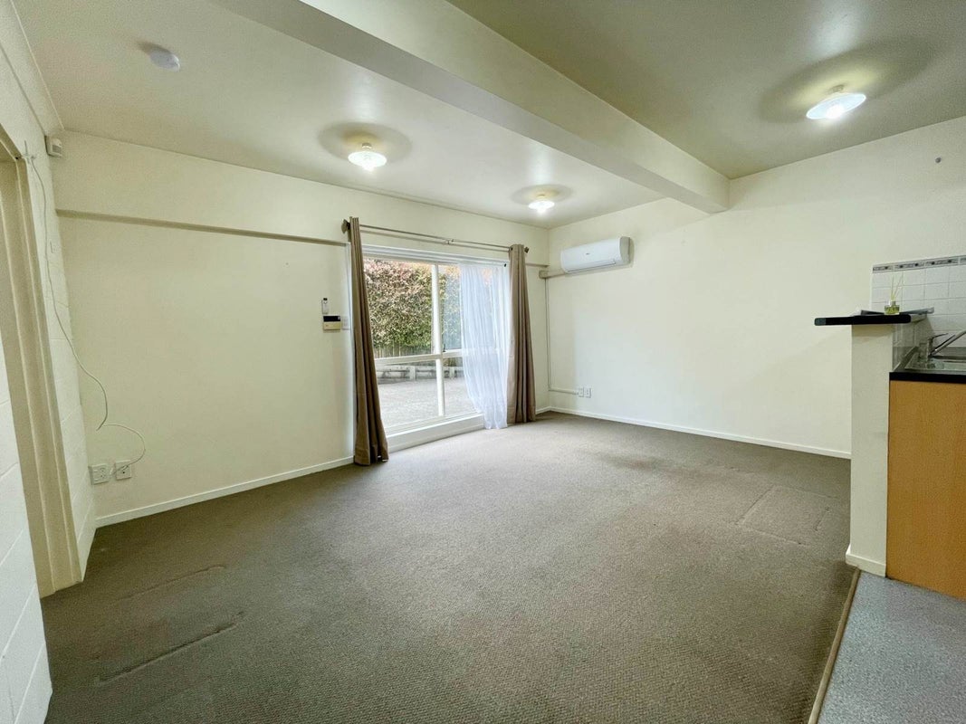 10 Rutland Road, Mount Wellington, Auckland - Carousel 2