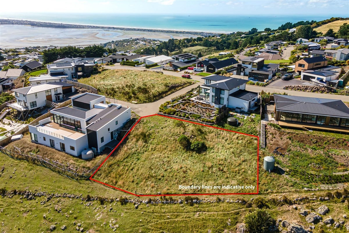 11 Parkridge Place, Mount Pleasant, Christchurch - Carousel 2