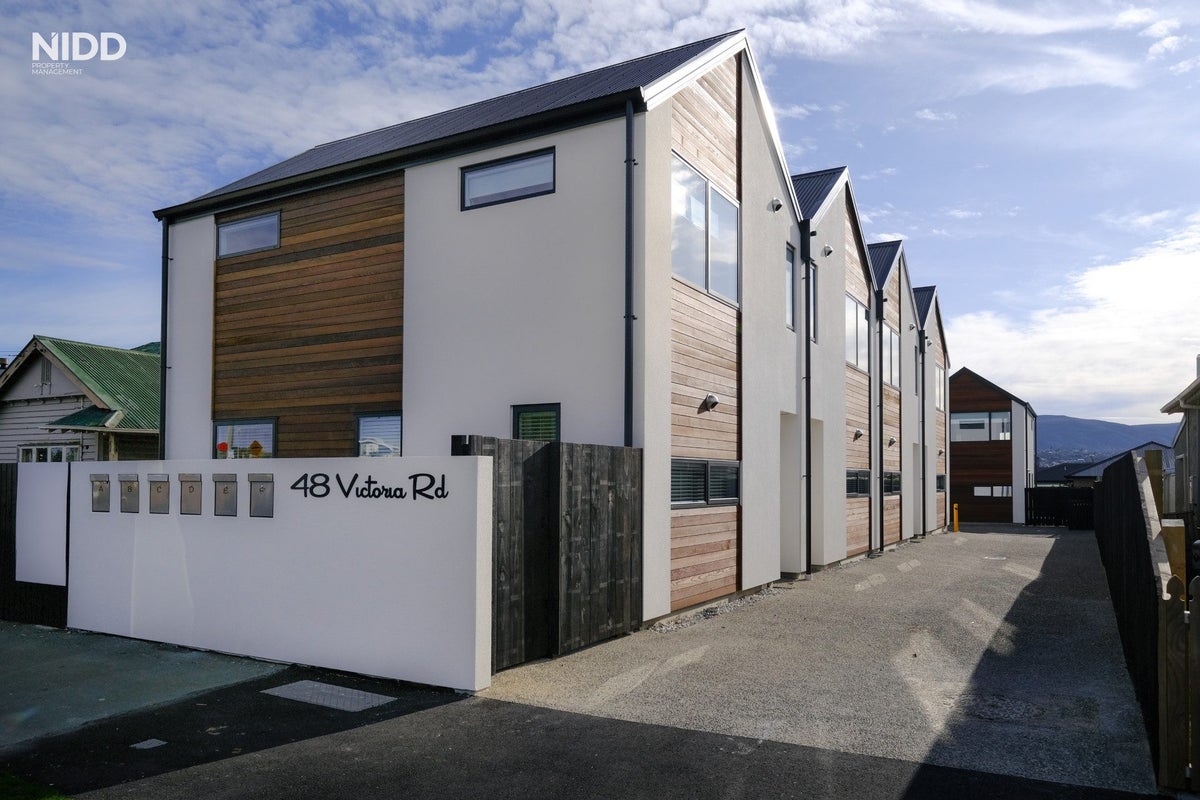48A Victoria Road, Saint Kilda, Dunedin - Carousel 1