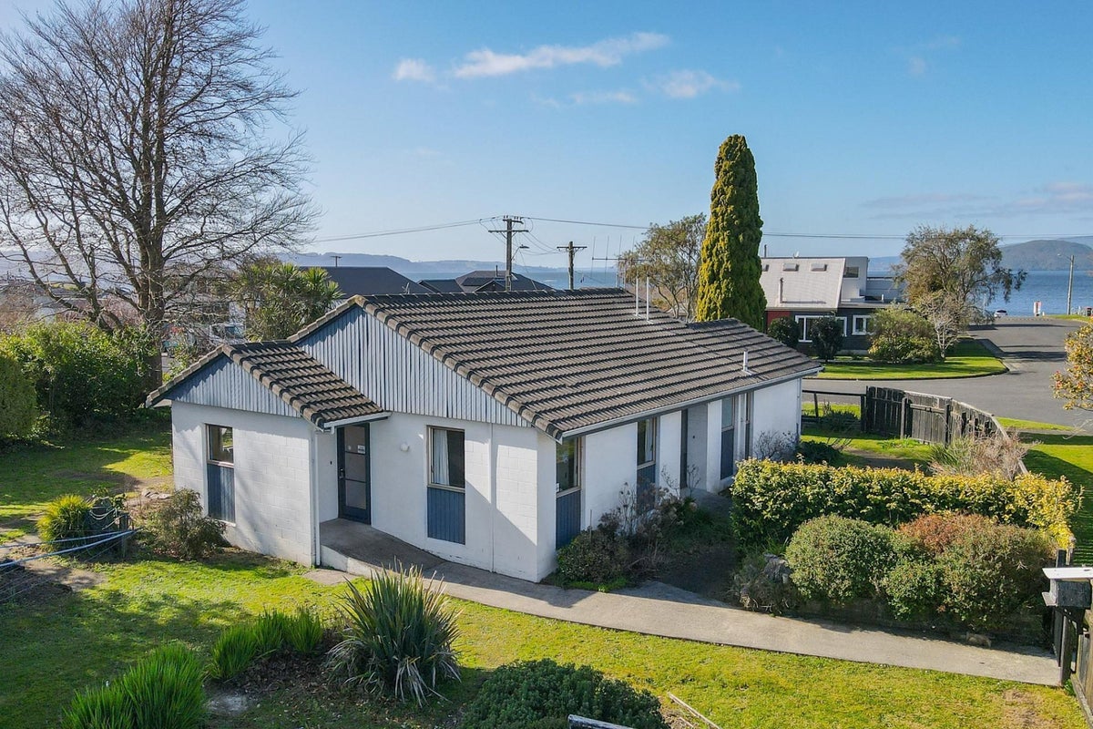 2 Operiana Street, Ngongotaha, Rotorua, Bay Of Plenty - Carousel 1