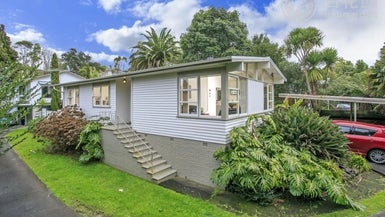 4A Rosalind Road, Glenfield, Auckland - Carousel 1