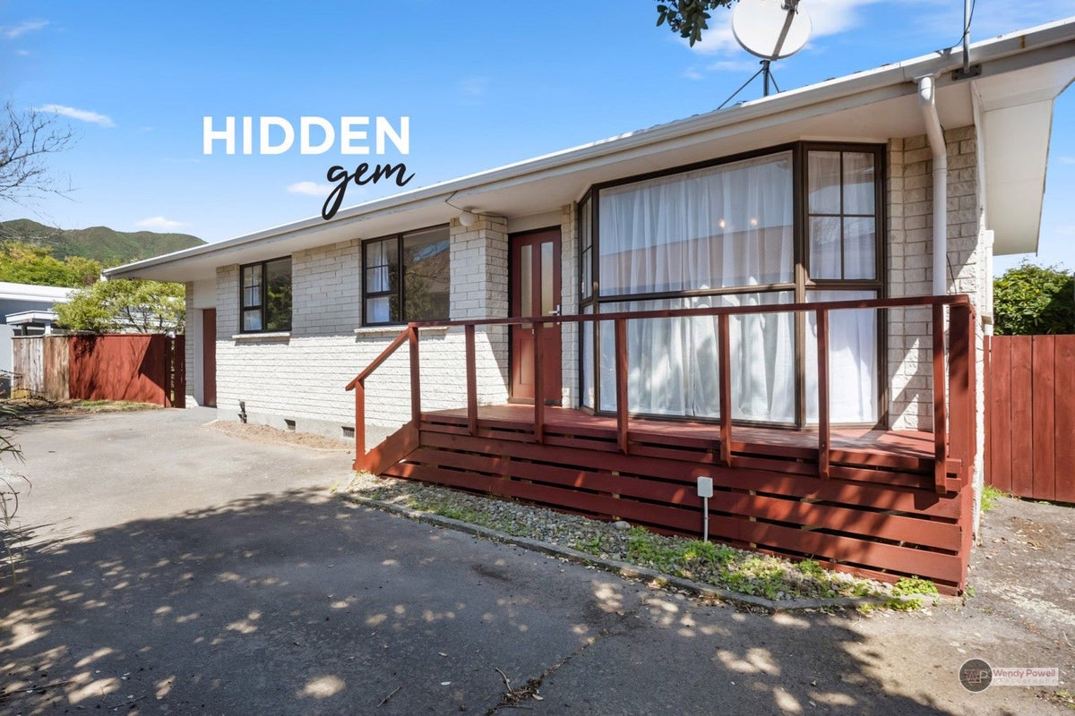 2/46 Leighton Avenue, Waiwhetu, Lower Hutt - Carousel 1