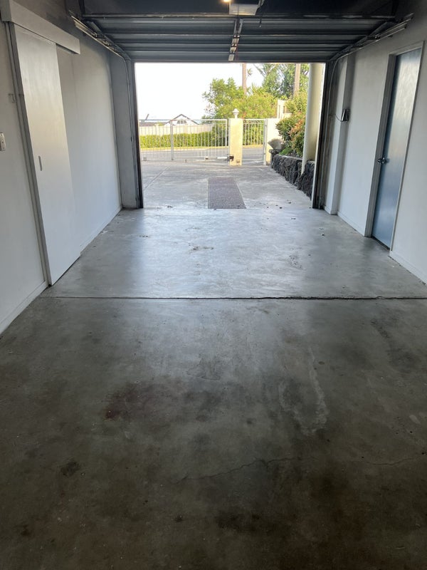 2A Castor Bay Road, Castor Bay, Auckland - Carousel 17
