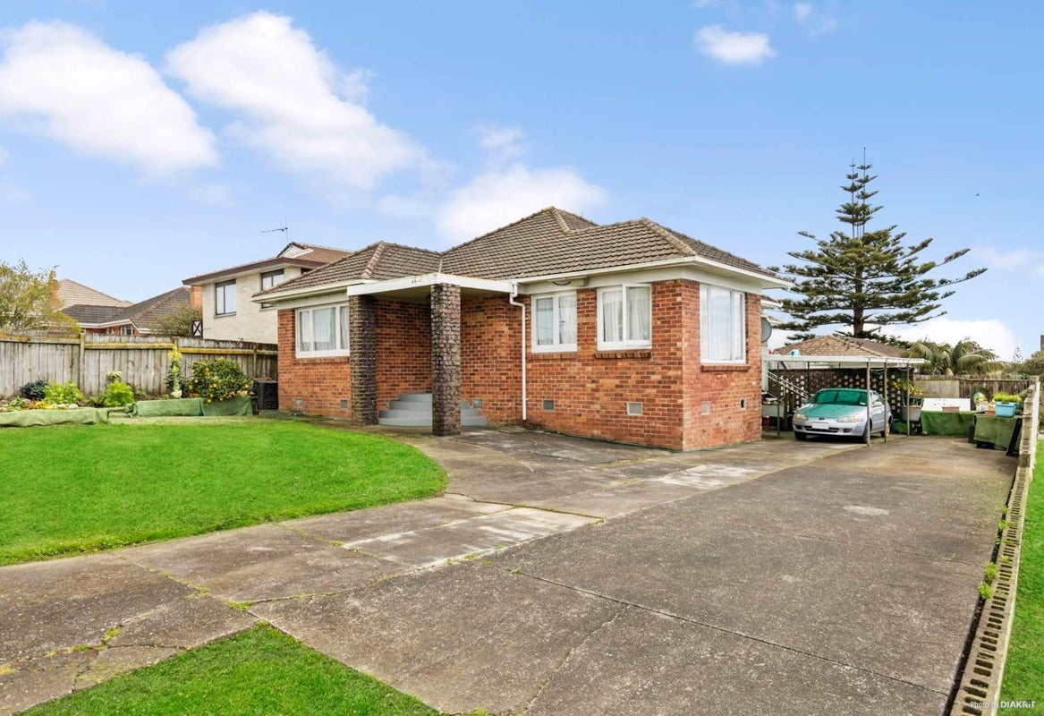 2/353 Hillsborough Road, Hillsborough, Auckland - Carousel 2