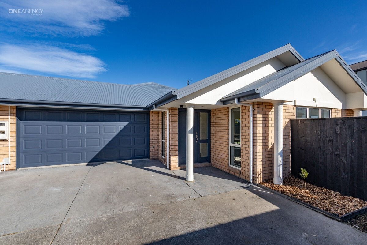 9A Hurricane Way, Wigram, Christchurch - Carousel 1