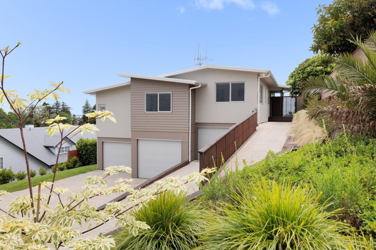 11 Hazelnut Way, Bellevue, Tauranga - Carousel 2