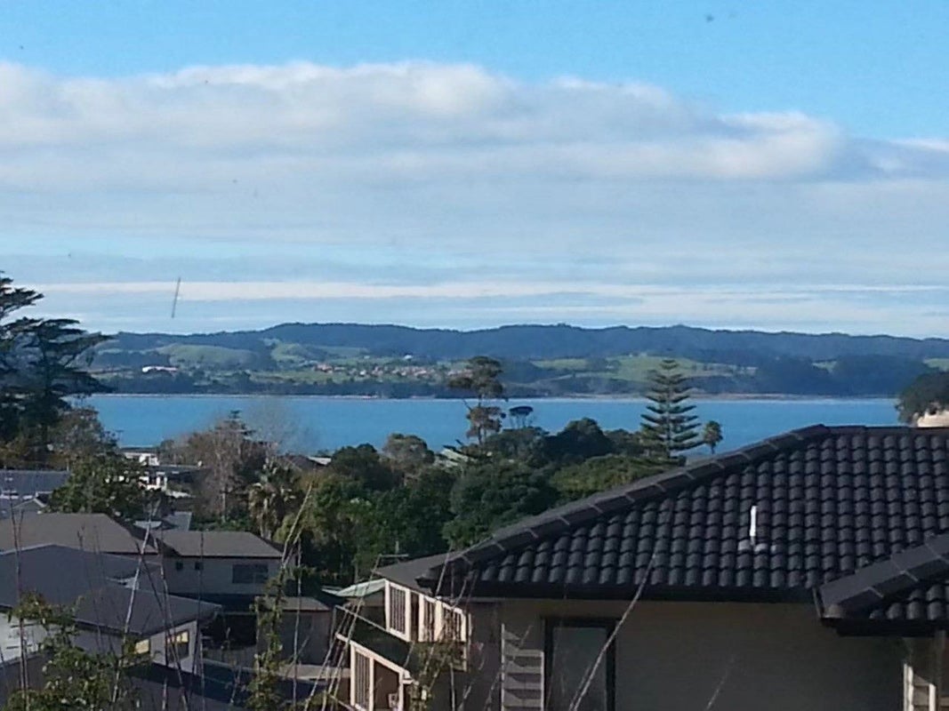 26 Beach Road, Mellons Bay, Auckland - Carousel 19