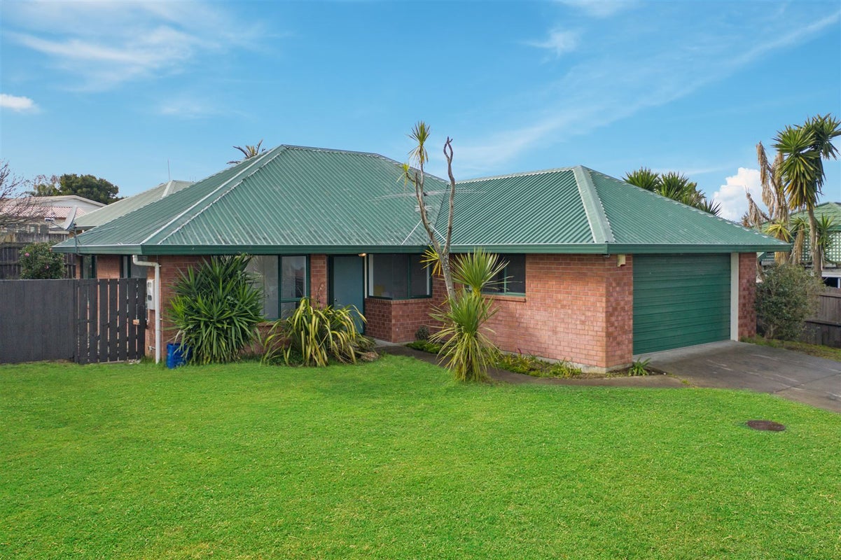 23 Wai Iti Place, Clendon Park, Auckland - Carousel 1