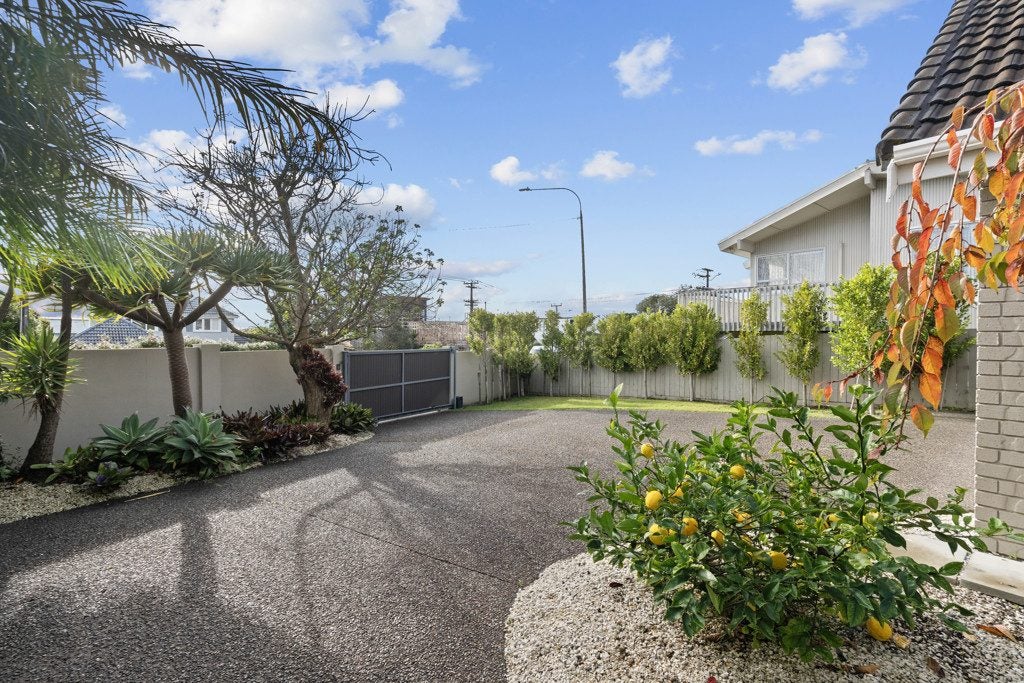 1/317 Lake Road, Hauraki, Auckland - Carousel 19