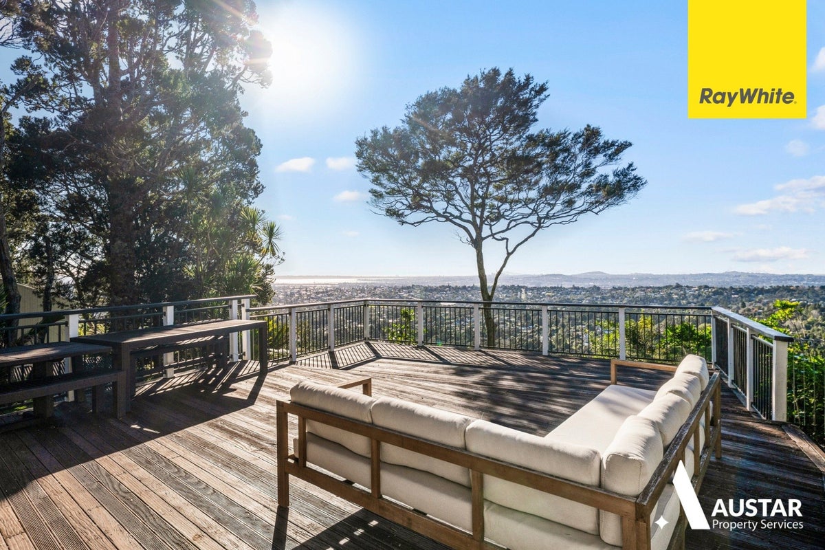 258 Konini Road, Titirangi, Waitakere - Carousel 1