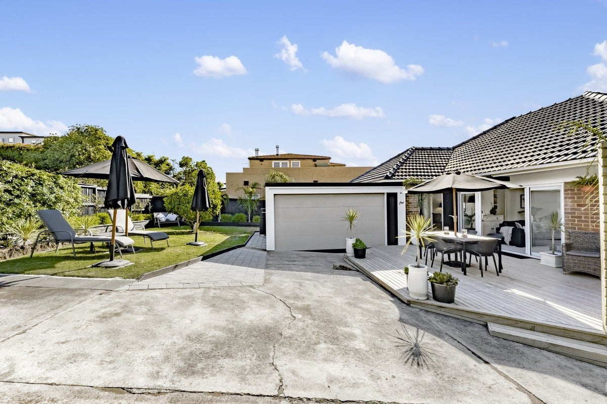 1/9 Nihill Crescent, Mission Bay, Auckland - Carousel 2