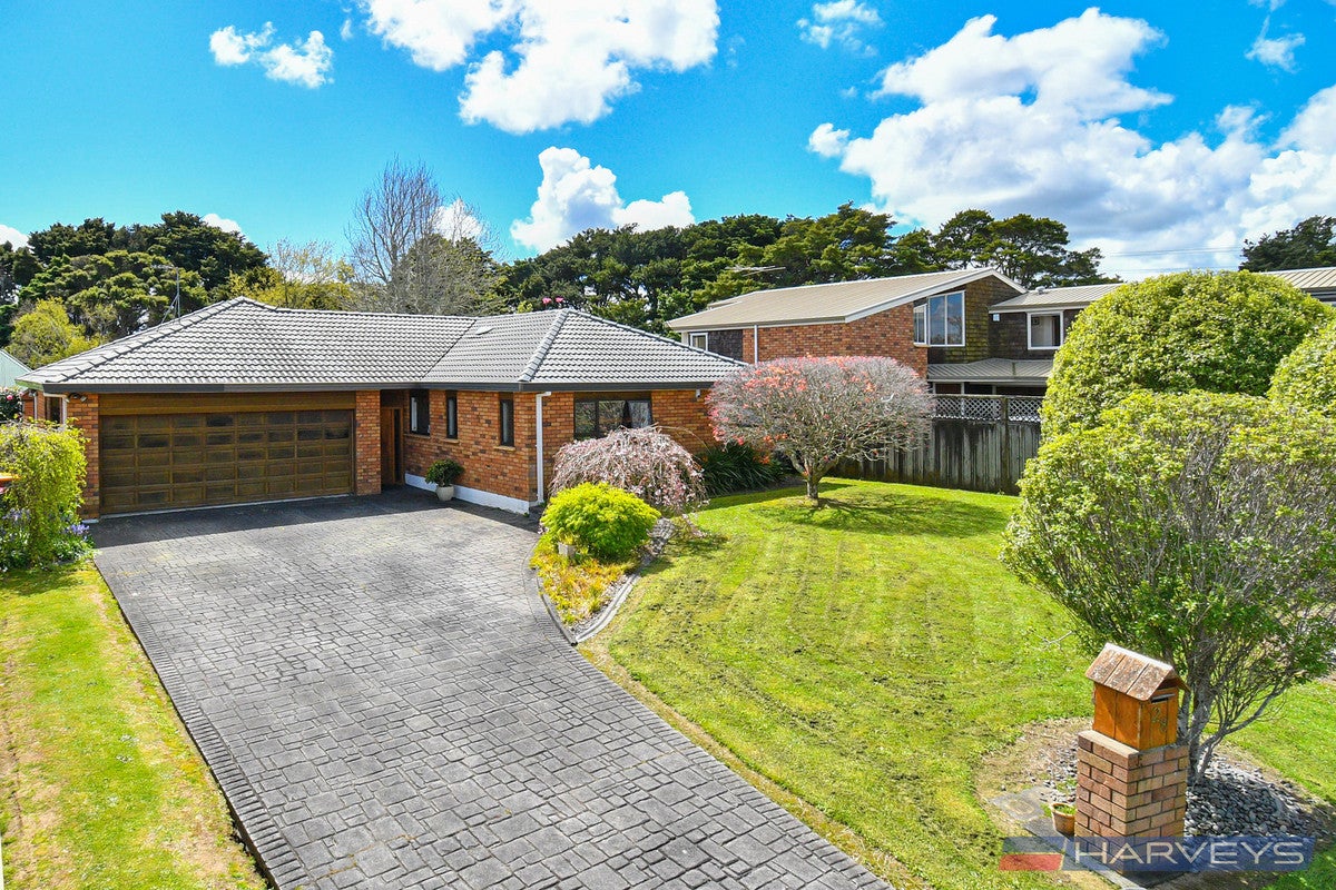 28 Lemonwood Place, The Gardens, Auckland - Carousel 2