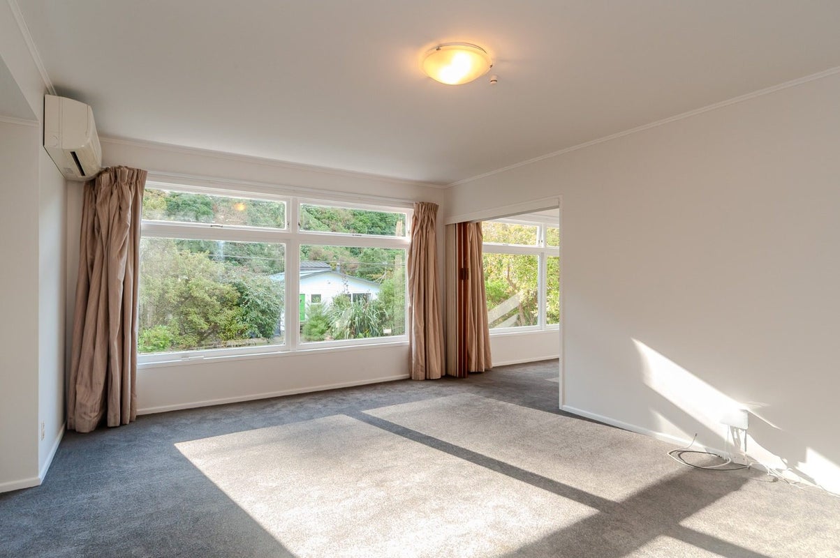 89 Awarua Street, Ngaio, Wellington - Carousel 1