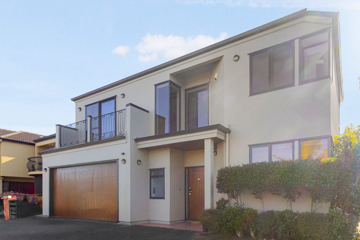 14 Menen Place, Manurewa, Auckland - Carousel 2