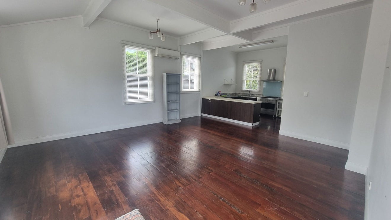 64A Karaka Road, Beachlands, Auckland - Carousel 2