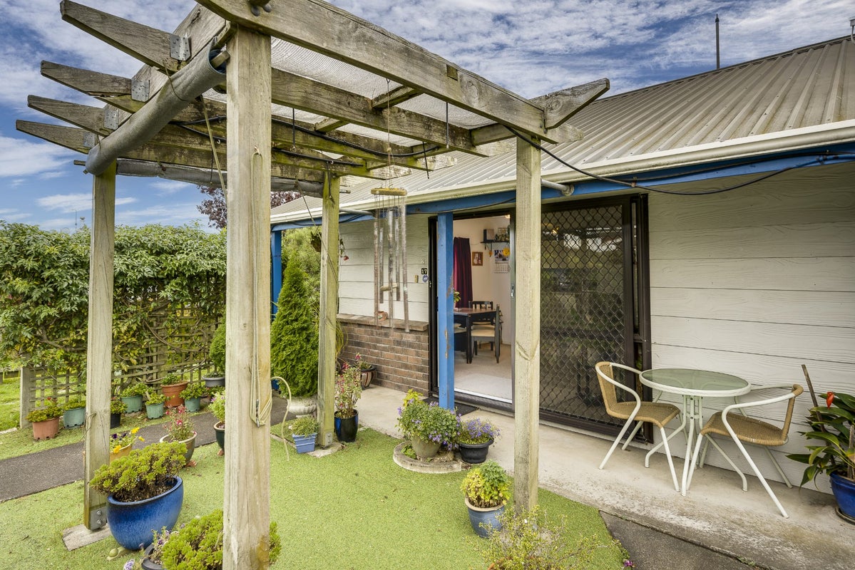 2/17 Wharerangi Road, Tamatea, Napier - Carousel 10