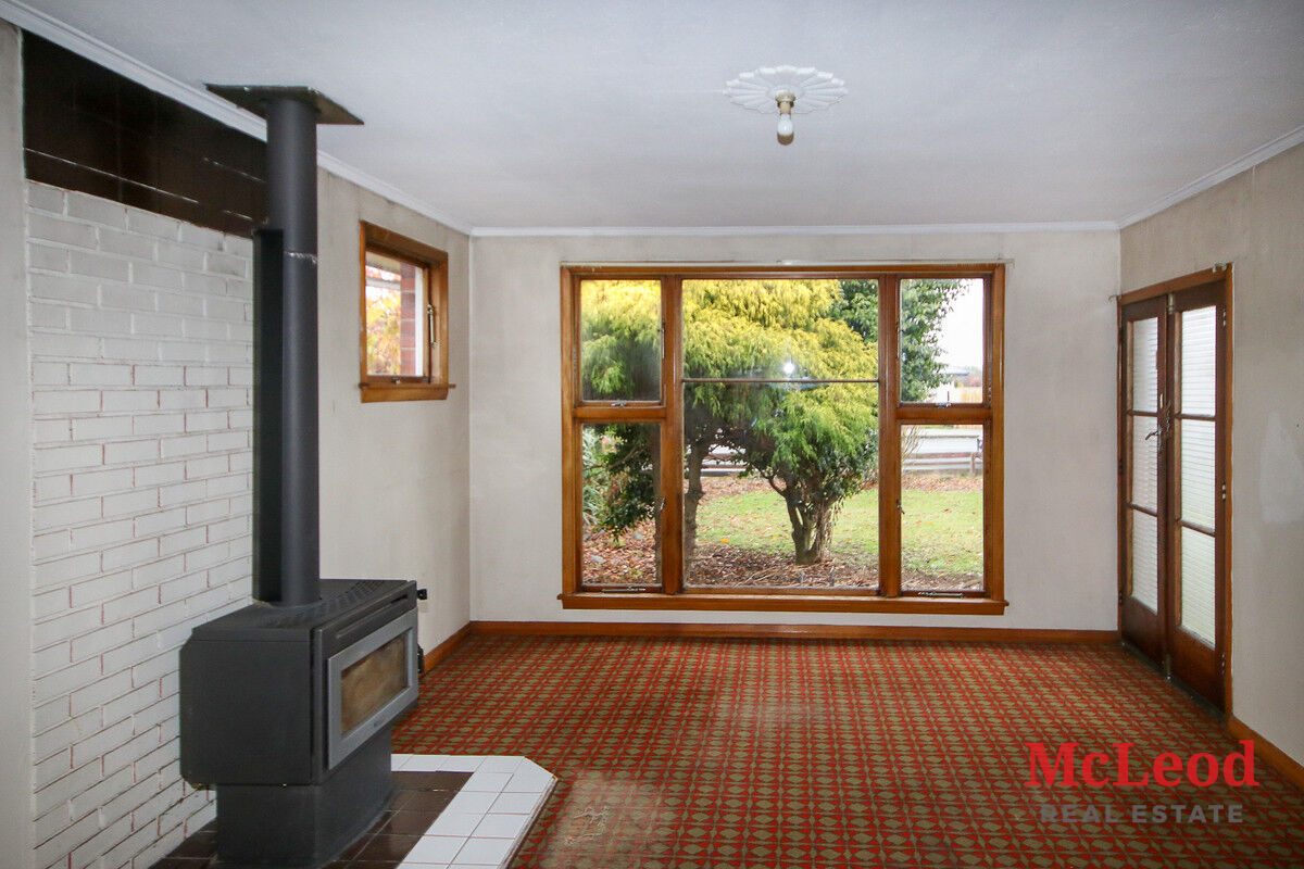 33 Wellington Street, Hampstead, Ashburton - Carousel 2
