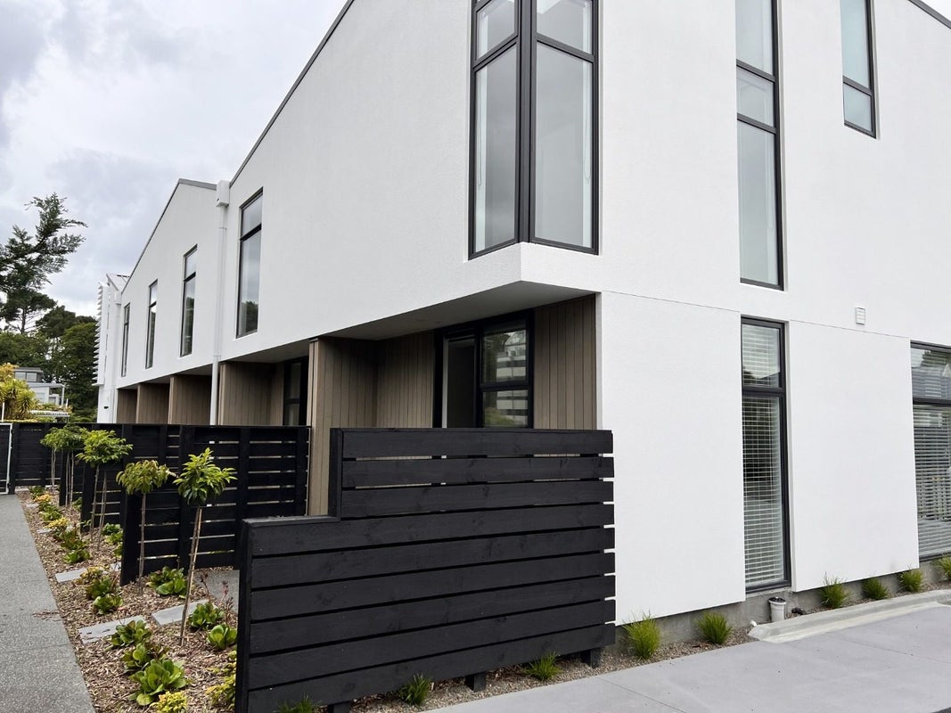 2D Cheltenham Street, Merivale, Christchurch - Carousel 1