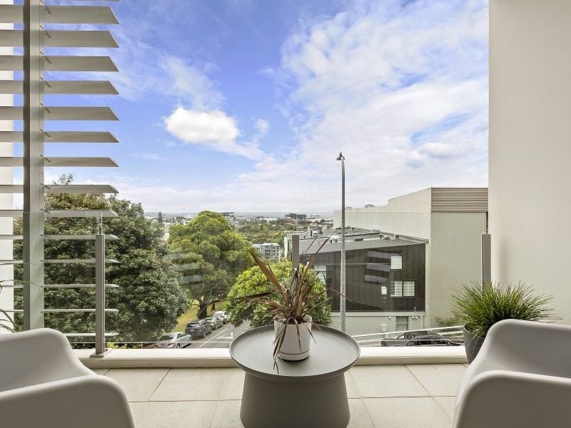 3E/14 Exmouth Street, Eden Terrace, Auckland - Carousel 1