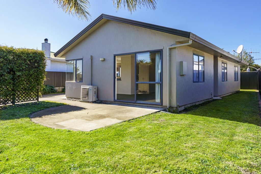 227 Taradale Road, Pirimai, Napier - Carousel 1