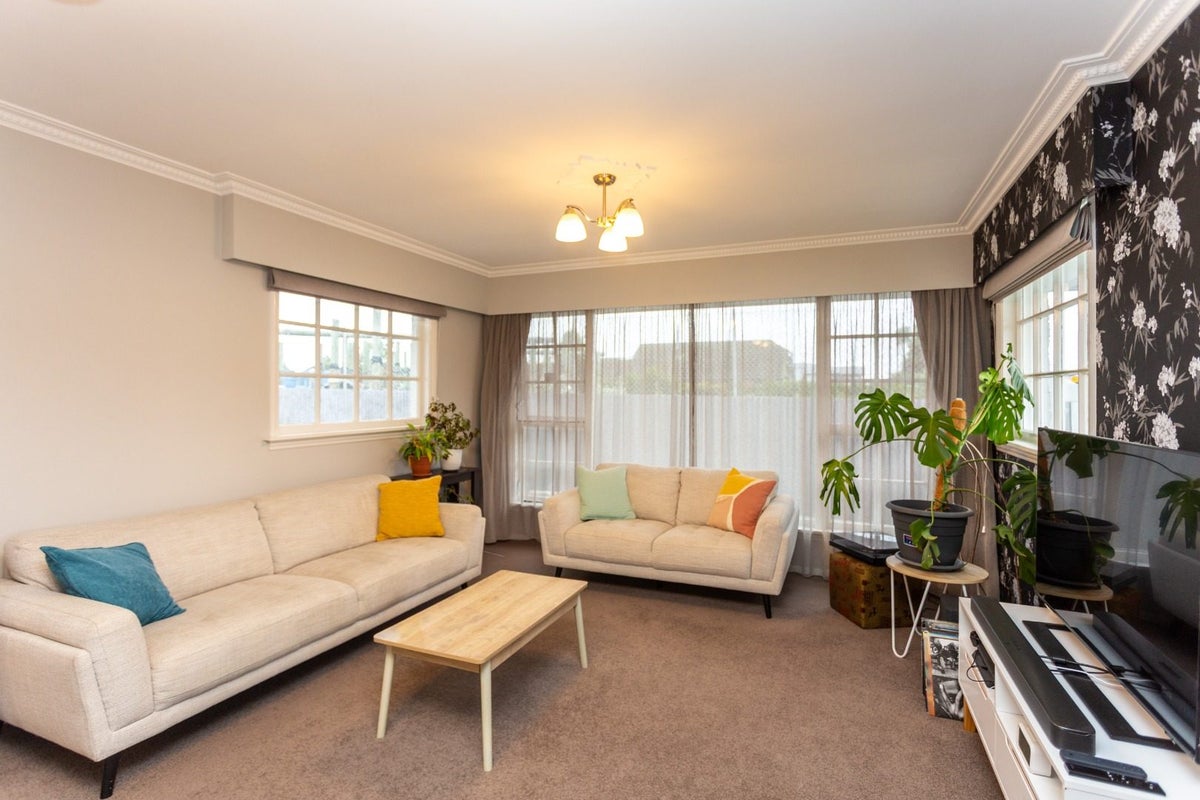 1/5 Beckenham Street, Sydenham, Christchurch - Carousel 2