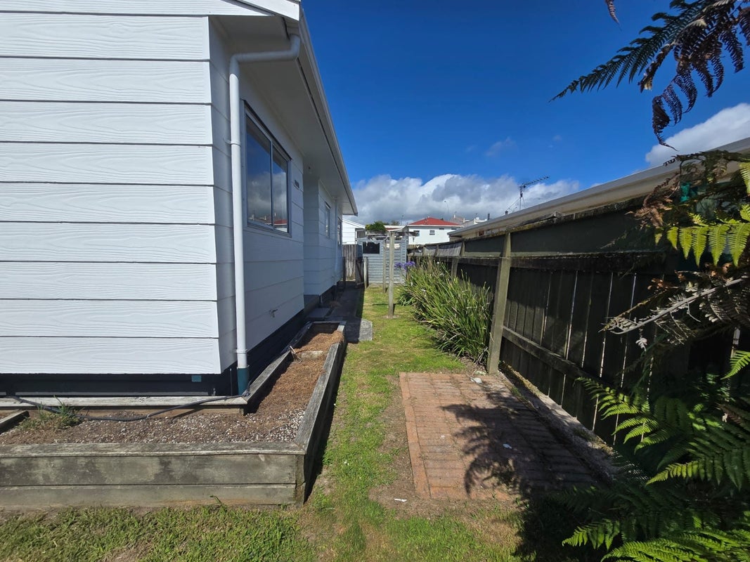 37C Ohaupo Road, Melville, Hamilton - Carousel 10