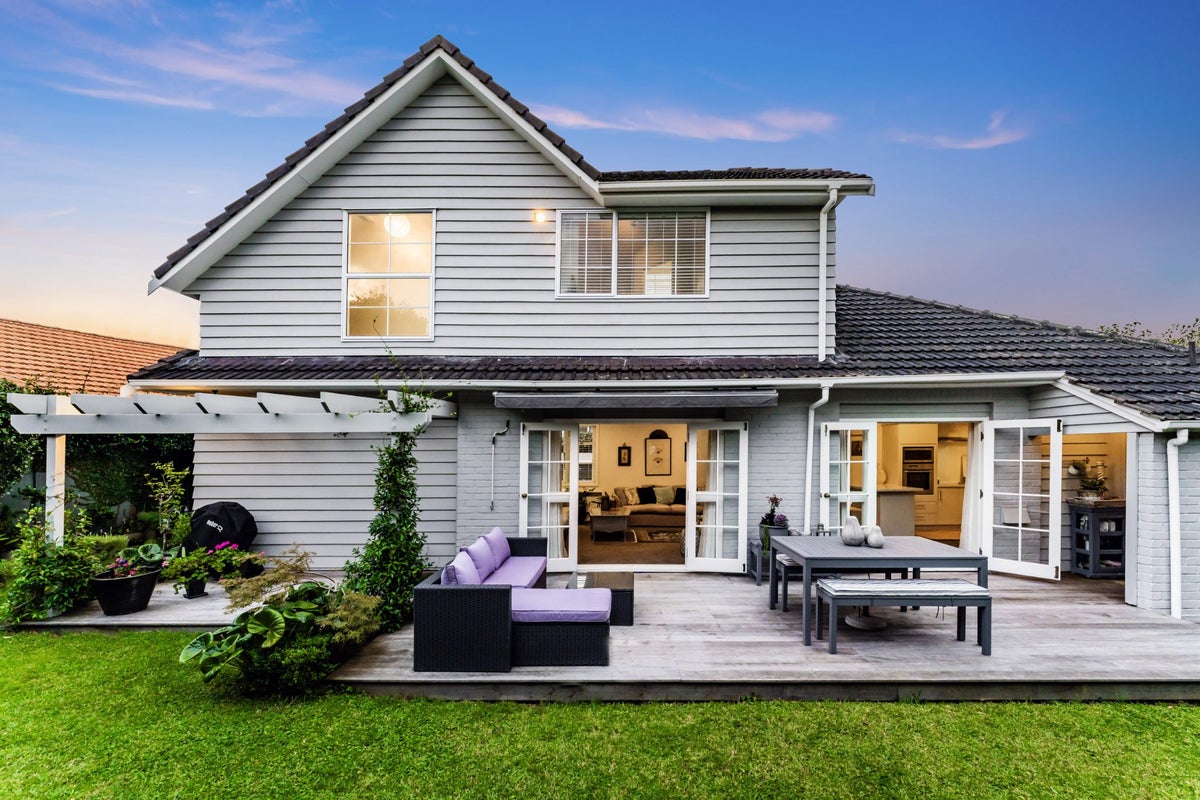 4 Dempsey Street, Remuera, Auckland - Carousel 2