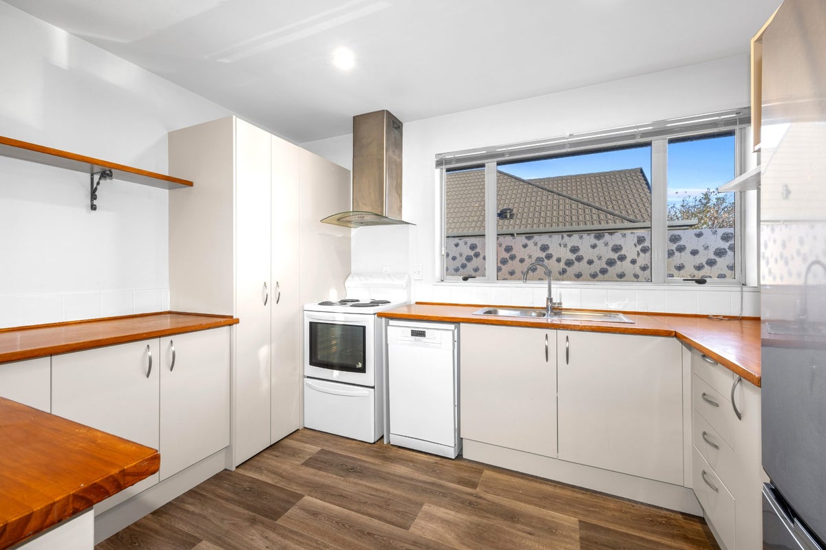88 Disraeli Street, Addington, Christchurch - Carousel 2