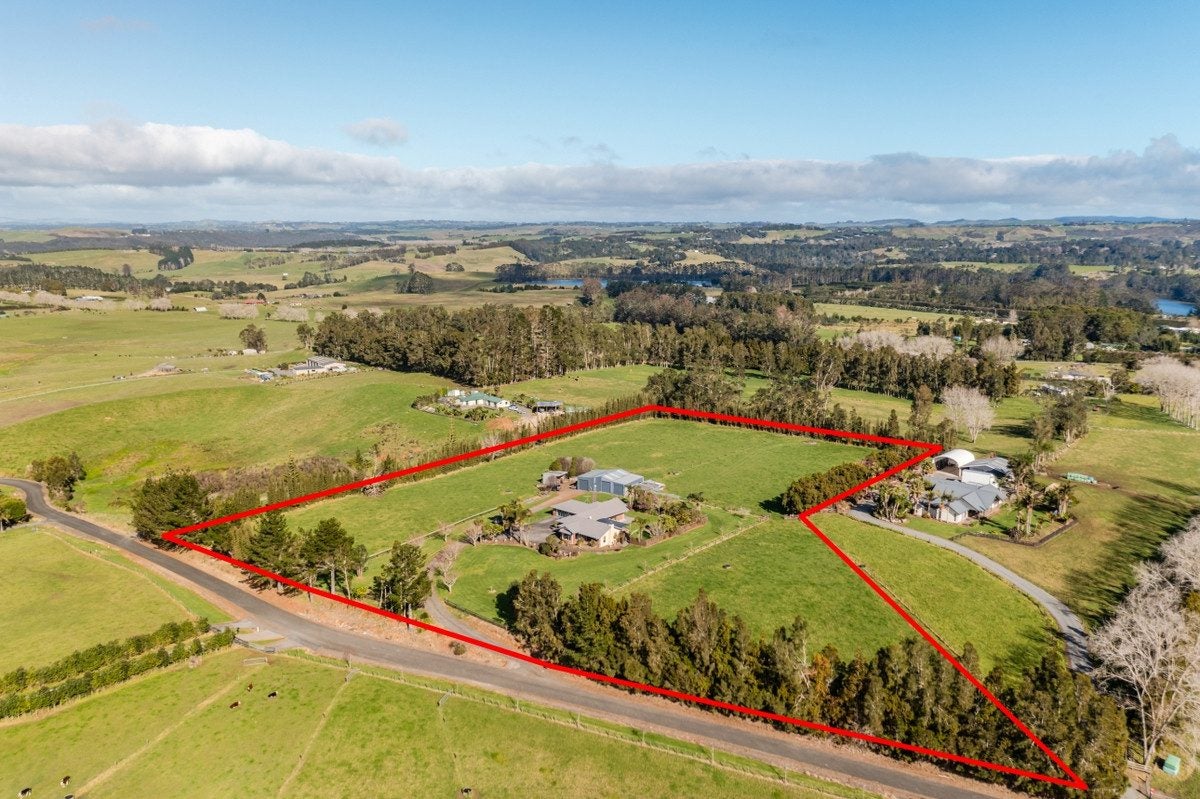 40 Mcleod Road, Waipapa, Kerikeri - Carousel 1