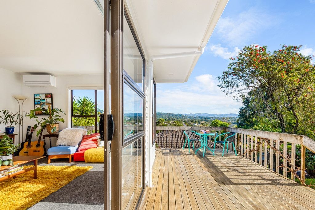 235C Titirangi Road, Titirangi, Auckland - Carousel 2