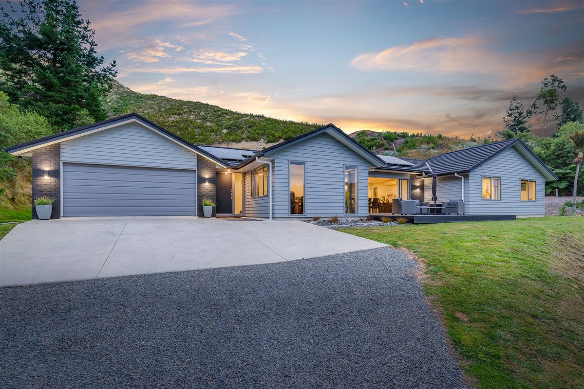 42 Mahaki Road, Nikau Valley, Paraparaumu - Carousel 2