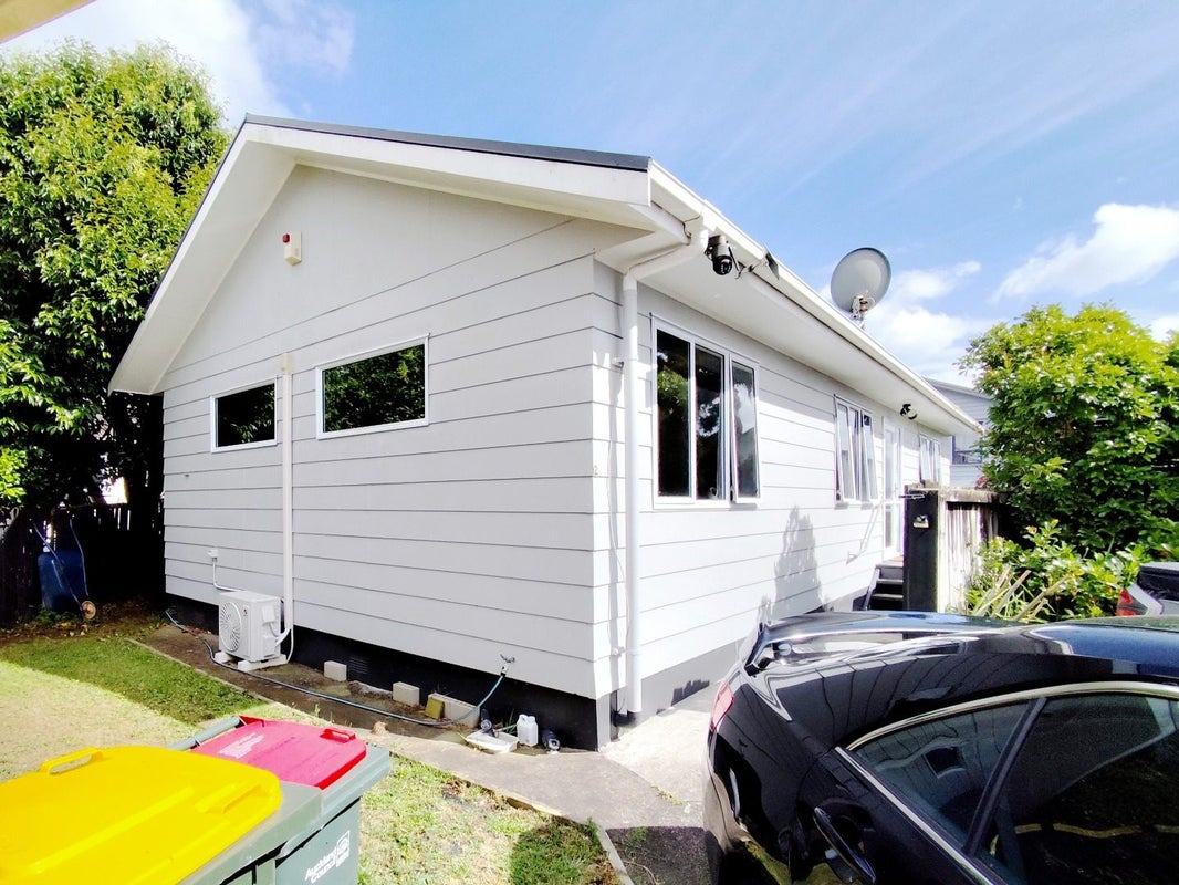 12A Hinton Place, Weymouth, Auckland - Carousel 15