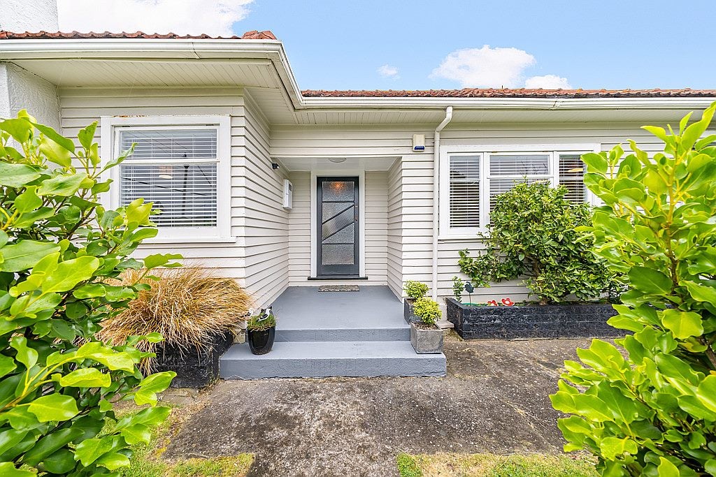 428 Jackson Street, Petone, Lower Hutt - Carousel 2