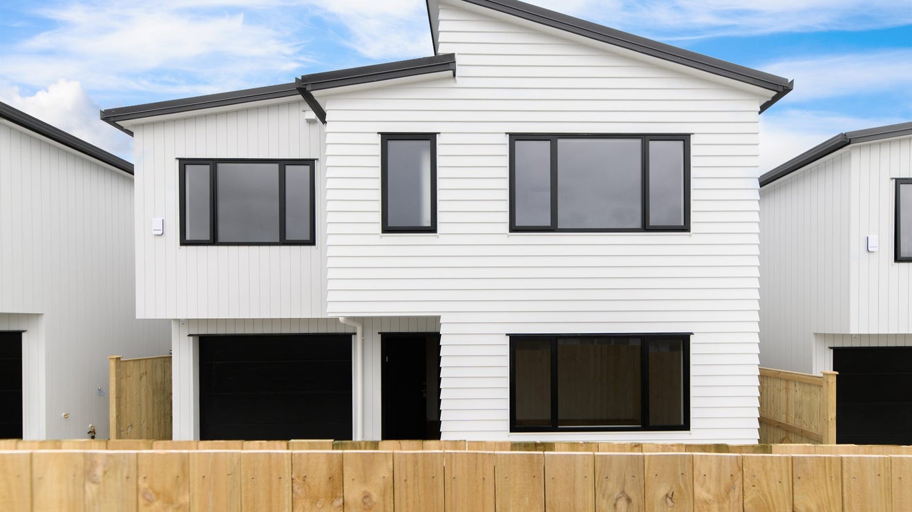 76C Chartwell Avenue, Glenfield, Auckland - Carousel 1