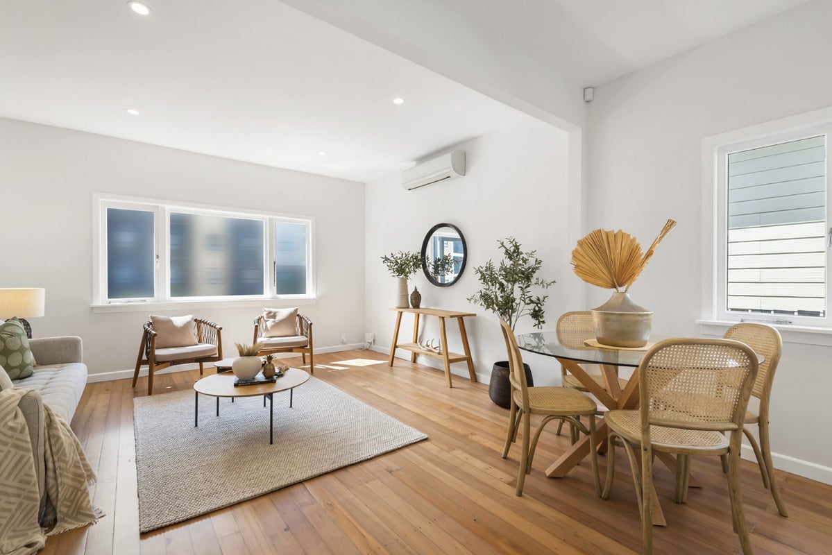 2/180 Lake Road, Northcote, Auckland - Carousel 2