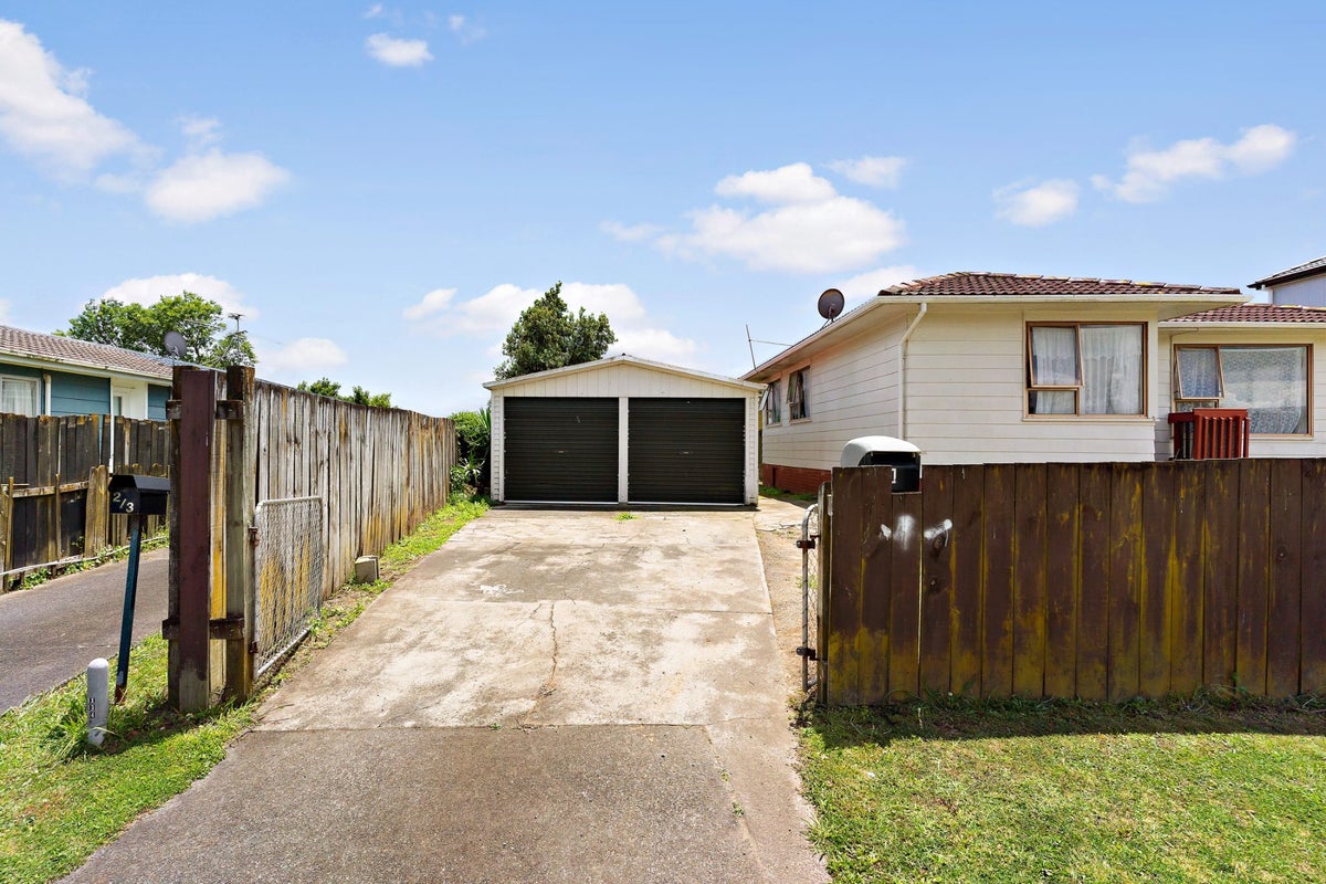 1 Sharland Avenue, Manurewa, Auckland - Carousel 2