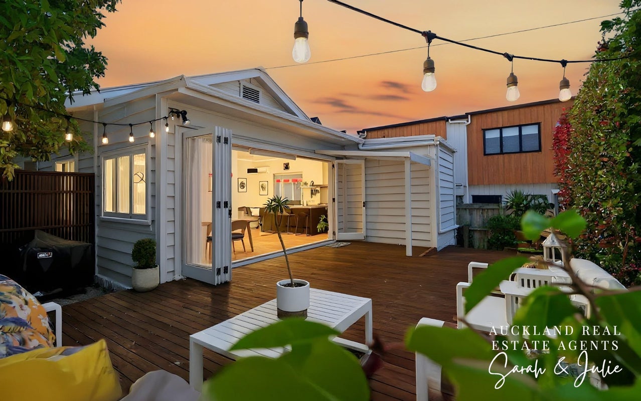 1/4 Walsall Street, Avondale, Auckland - Carousel 2