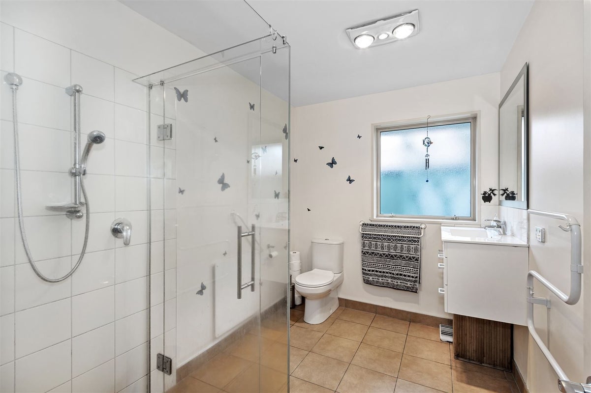 22A MacAulay Street, Addington, Christchurch - Carousel 12