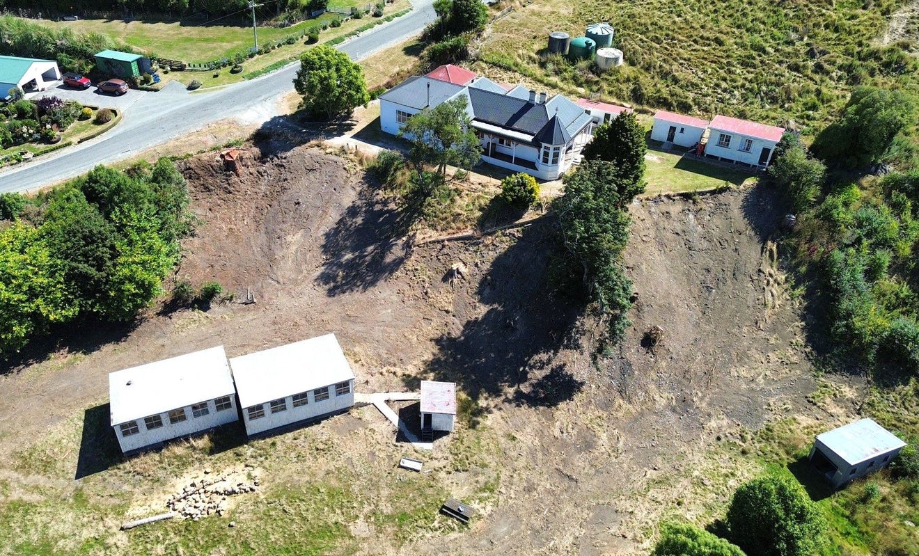 28 Mount Misery Road, Oamaru - Carousel 2