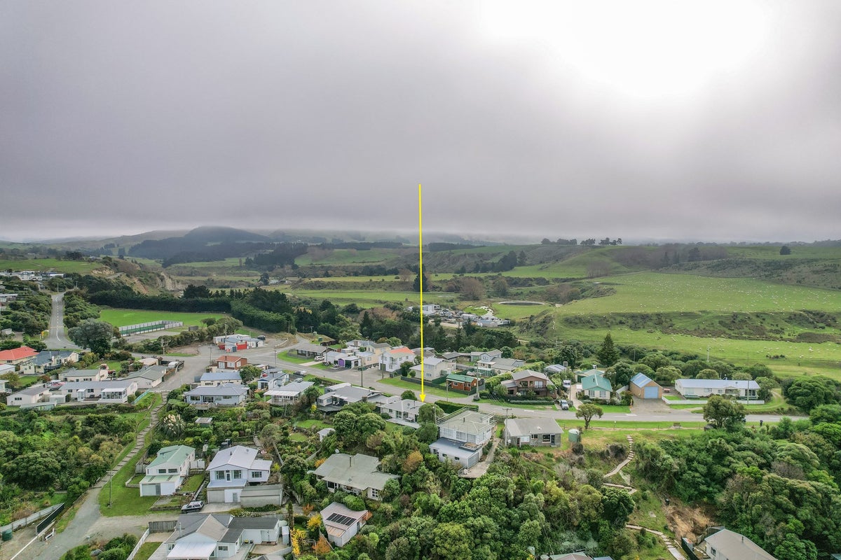 10 Campbell Terrace, Motunau, Greta Valley - Carousel 19
