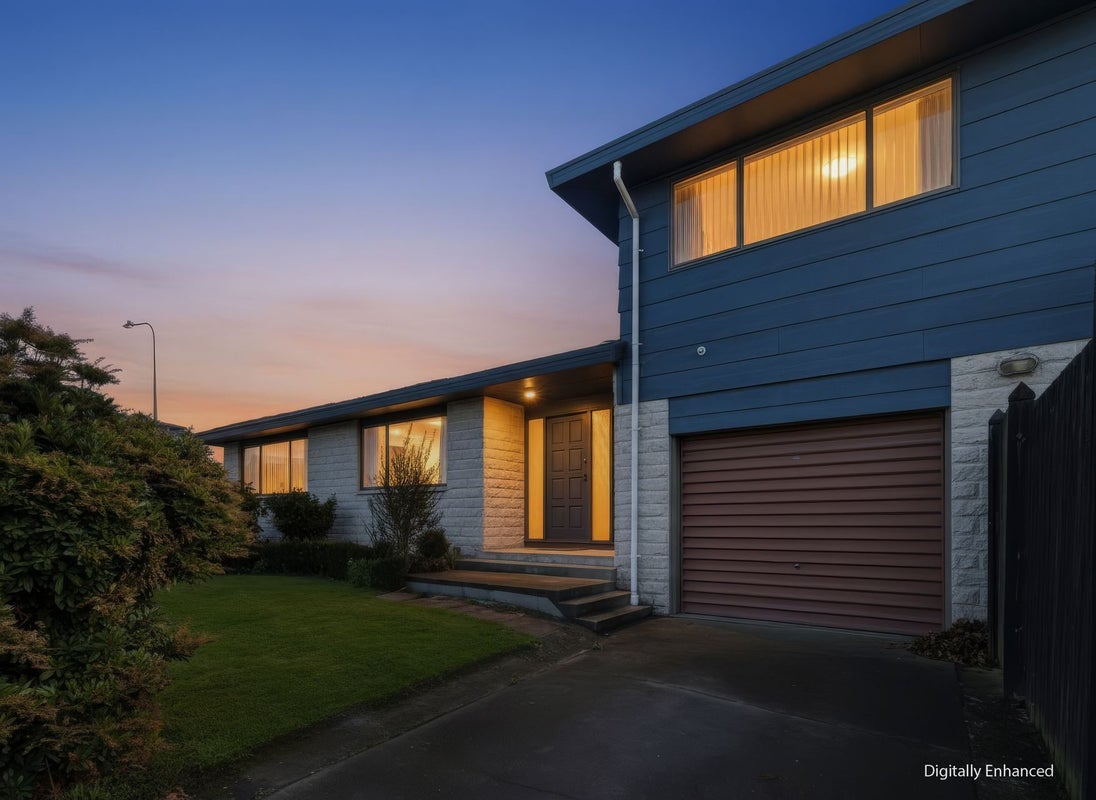 2 Regency Crescent, Redwood, Christchurch - Carousel 1