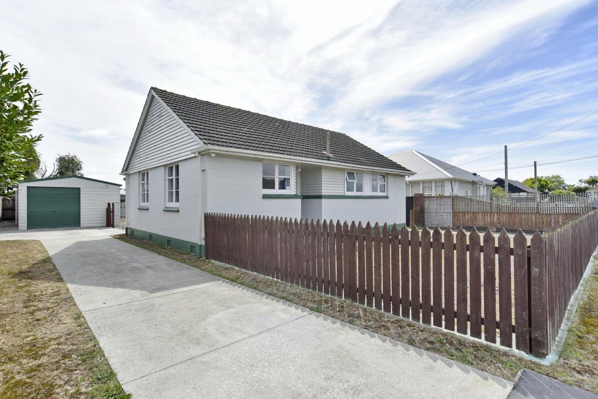 17 Robin Street, Burwood, Christchurch - Carousel 1