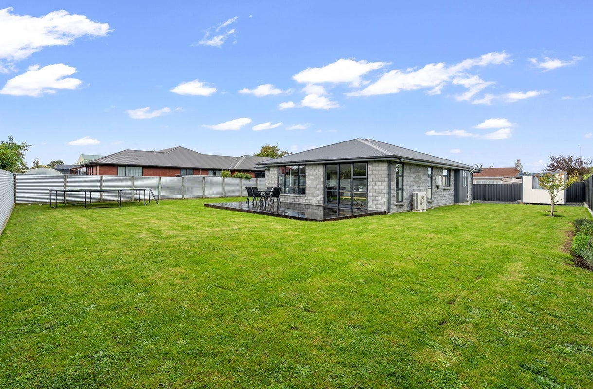 656A Tay Street, Glengarry, Invercargill - Carousel 23